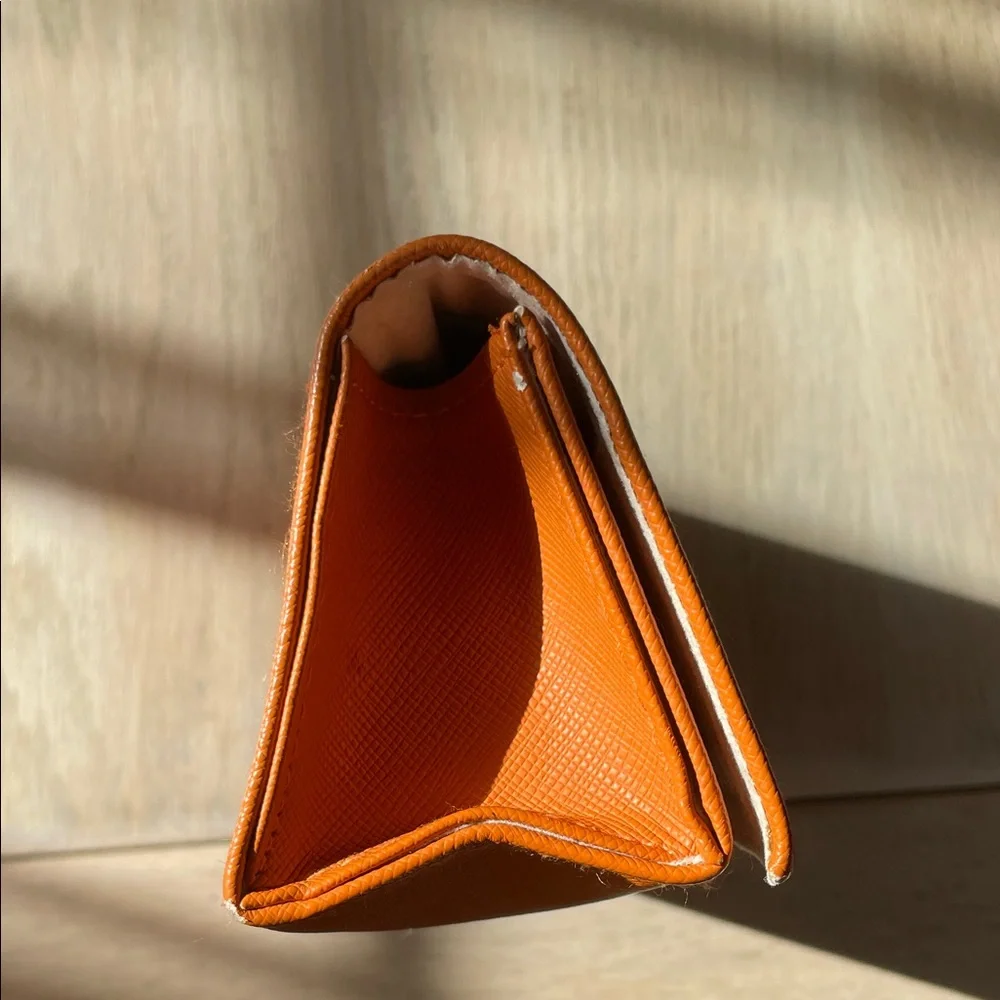 Tory Burch Glasses case - Picture 8 of 13